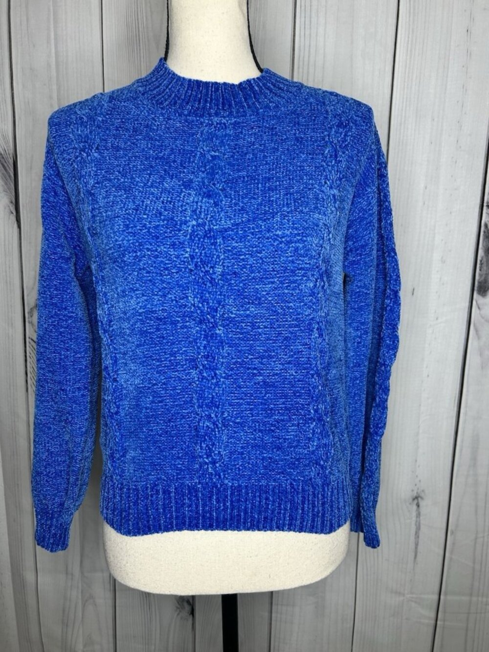 DKNY Youth Chenille Sweater Size L (14/16) Blue NWT NEW Soft